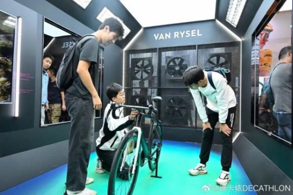 聚财略 一样是“穷鬼乐园”，为什么迪卡侬过得比优衣库好？